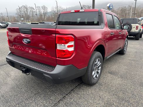 New 2025 Ford Maverick XLT w/ XLT Luxury Package image 4