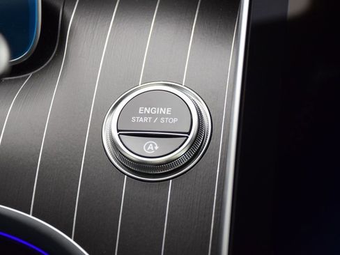 New 2026 Mercedes-Benz C 43 AMG 4MATIC Sedan image 27