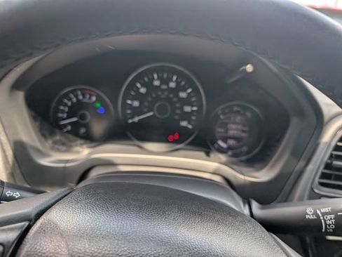 Used 2019 Honda HR-V Sport image 20