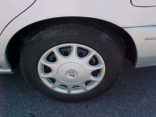 Used 2003 Buick Century Custom w/ Preferred Equipment Group 1SB FWD image 8