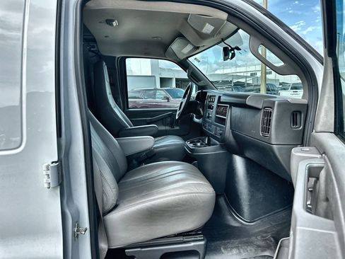 Certified 2023 GMC Savana 2500 w/ Driver Convenience Package RWD image 26