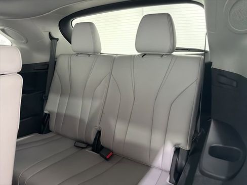 Certified 2026 Acura MDX SH-AWD w/ Technology Package image 16
