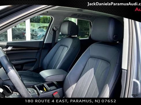 Used 2018 Audi Q5 2.0T w/ Premium Plus Package AWD/4WD image 17