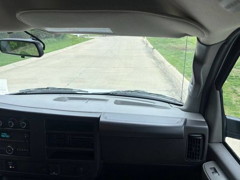 New 2026 Chevrolet Express 3500 w/ Driver Convenience Package RWD image 38