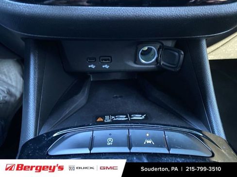 Certified 2025 Buick Envista Sport Touring w/ Convenience I Package image 40