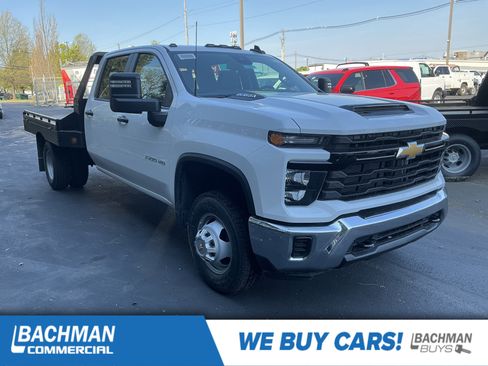 New 2026 Chevrolet Silverado 3500 W/T w/ WT Convenience Package AWD/4WD image 1
