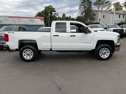 Used 2019 Chevrolet Silverado 2500 W/T AWD/4WD image 7