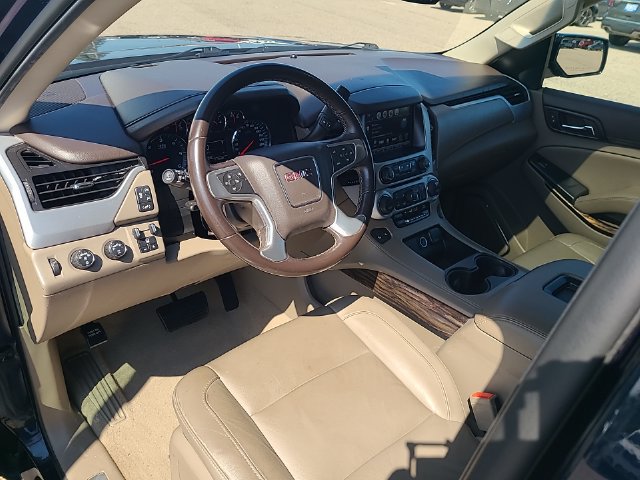 Used 2019 GMC Yukon SLT AWD/4WD image 14