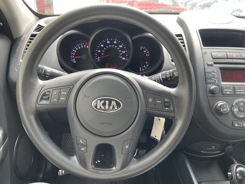 Used 2013 Kia Soul image 14