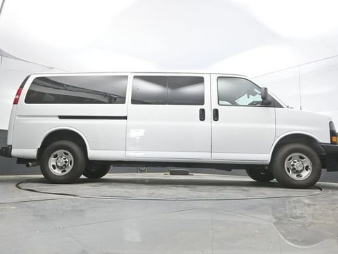 Used 2024 Chevrolet Express 3500 LS RWD image 44