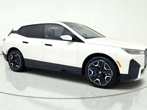 Used 2024 BMW iX xDrive50 w/ Premium Package AWD/4WD image 1