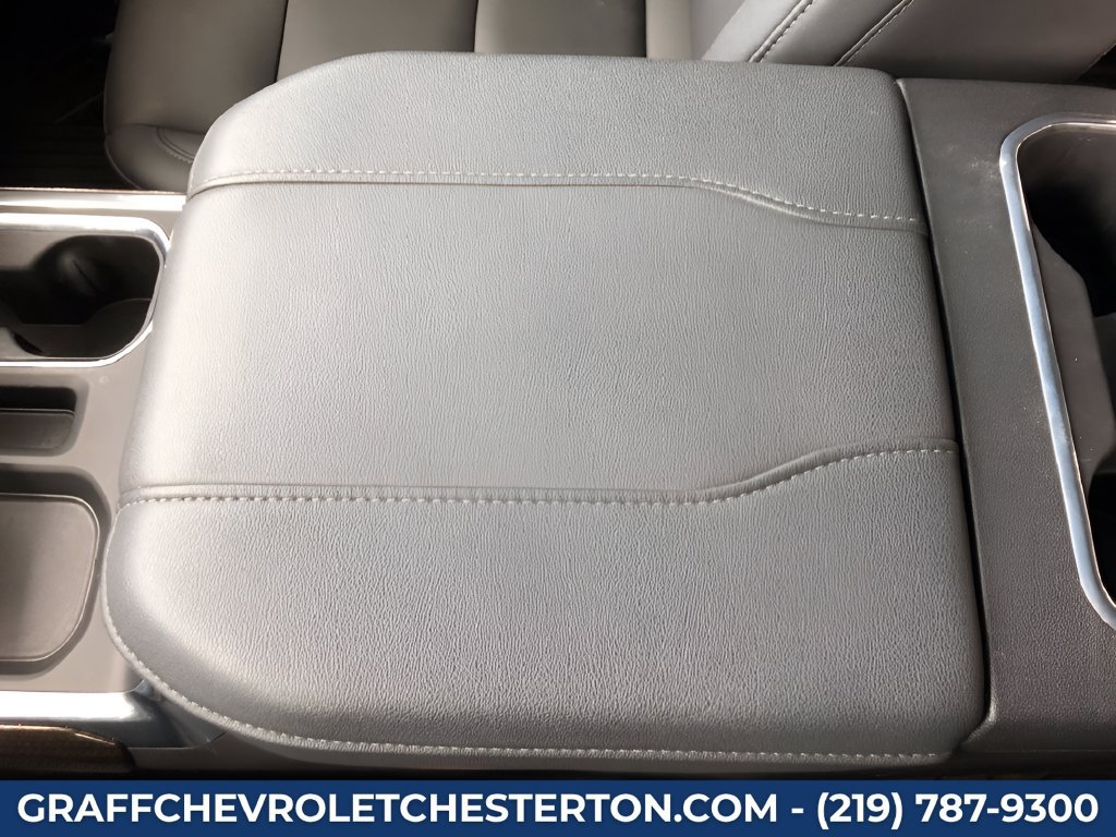 Used 2025 Chevrolet Silverado 1500 LT Trail Boss w/ Convenience Package II AWD/4WD image 21
