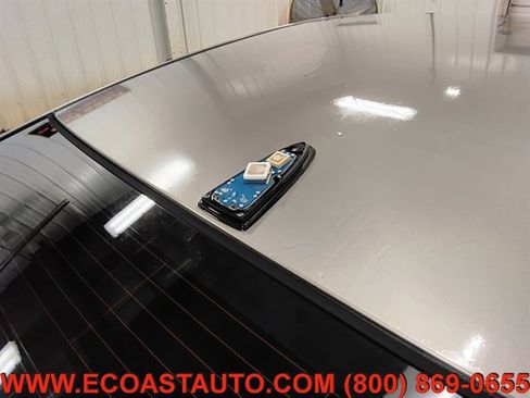 Used 2014 Hyundai Elantra Limited image 17