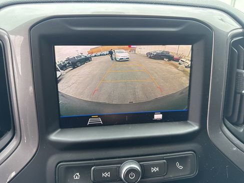 Used 2022 Chevrolet Silverado 1500 Custom w/ LPO, Blackout Package RWD image 9