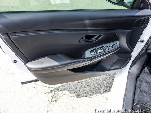 Used 2025 Nissan Sentra S FWD image 20