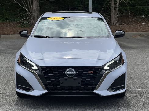Certified 2025 Nissan Altima 2.5 SR w/ SR Premium Package AWD/4WD image 26