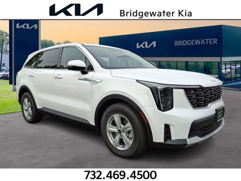 New 2026 Kia Sorento LX image 1