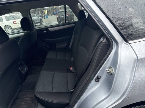 Used 2019 Subaru Outback 2.5i Premium w/ Popular Package #2 image 12