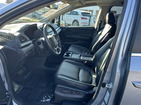 Certified 2025 Honda Odyssey EX-L image 8