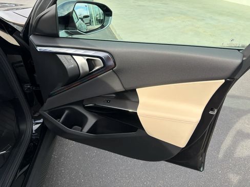 New 2026 BMW X3 xDrive30 w/ Convenience Package AWD/4WD image 13