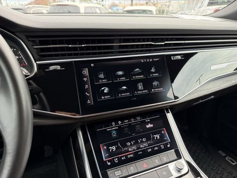 Used 2023 Audi Q8 Premium Plus image 21