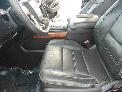 Used 2015 GMC Yukon XL Denali w/ Open Road Package RWD image 12