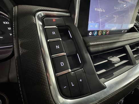 Used 2021 GMC Yukon SLT w/ SLT Luxury Plus Package image 23