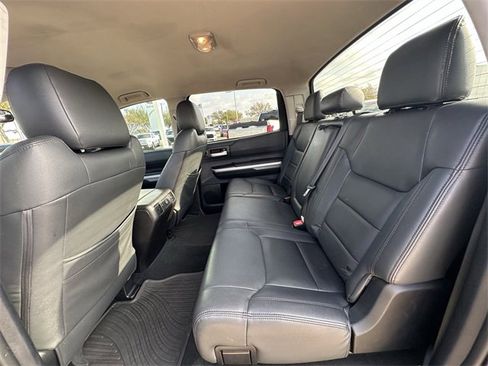 Used 2014 Toyota Tundra SR5 image 28