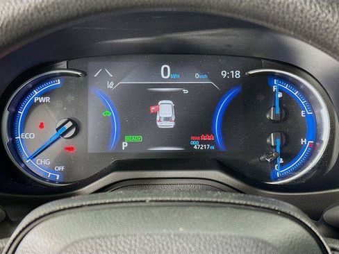 Certified 2025 Toyota RAV4 LE AWD/4WD image 12