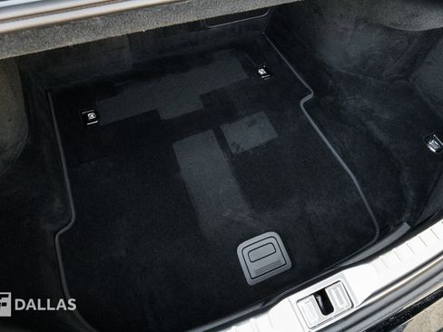 Used 2023 Bentley Continental GT V8 image 29