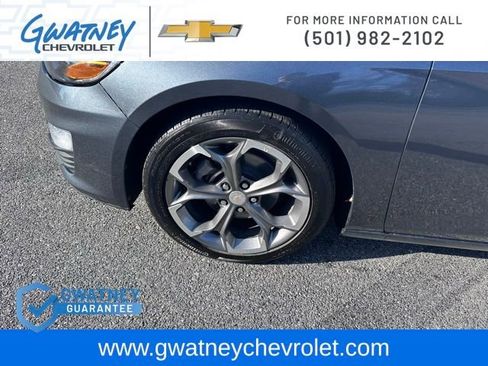 Used 2021 Chevrolet Malibu LT image 9