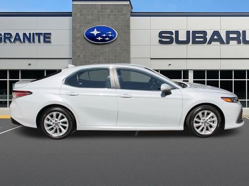 Used 2024 Toyota Camry LE image 10