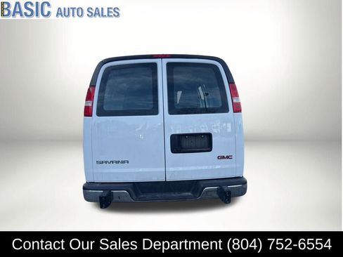 Used 2022 GMC Savana 2500 w/ Driver Convenience Package image 8