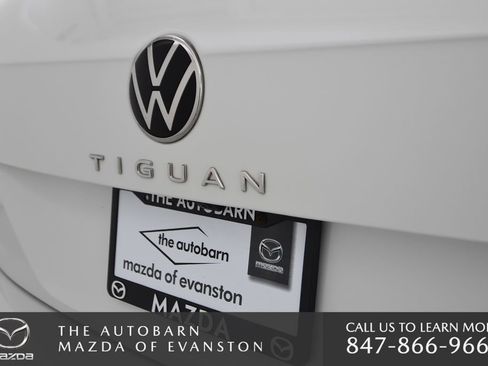 Used 2022 Volkswagen Tiguan SEL R-Line image 39