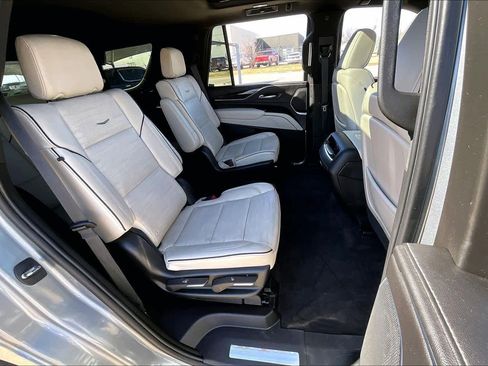 Used 2023 Cadillac Escalade Sport image 37