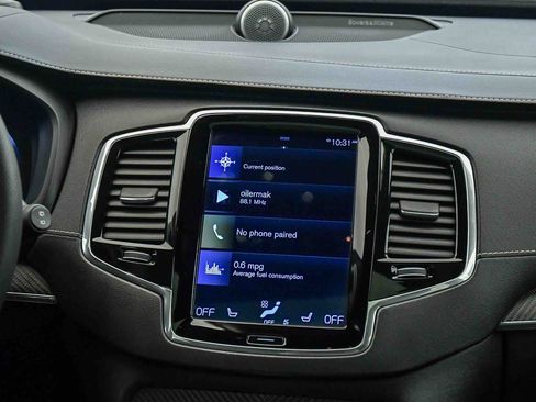 Used 2019 Volvo XC90 T8 R-Design w/ Advanced Package image 16