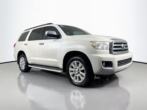 Used 2013 Toyota Sequoia Platinum image 5