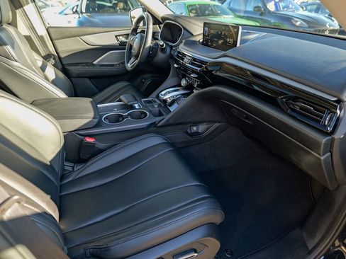 Used 2023 Acura MDX SH-AWD image 38