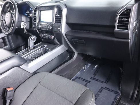 Used 2016 Ford F150 XLT w/ Equipment Group 302A Luxury image 46