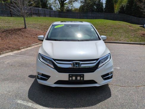 Certified 2019 Honda Odyssey Elite image 2