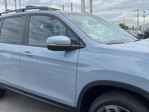 Used 2023 Honda Passport EX-L image 15