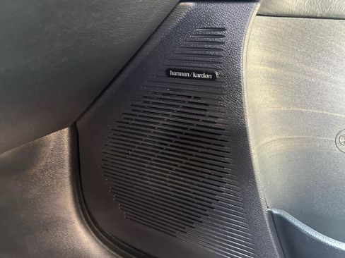 Used 2015 Dodge Challenger SRT Hellcat RWD image 41