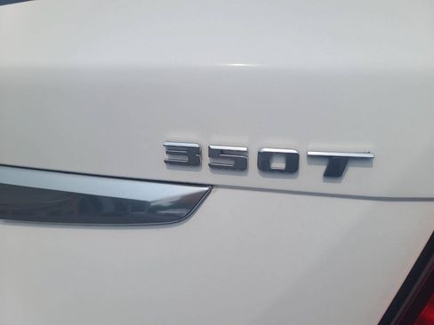 Used 2021 Cadillac XT5 Premium Luxury FWD image 7