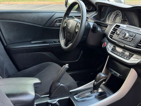 Used 2014 Honda Accord EX image 15