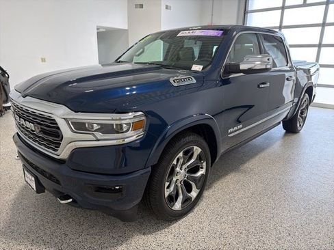 Used 2022 RAM 1500 Limited AWD/4WD image 6