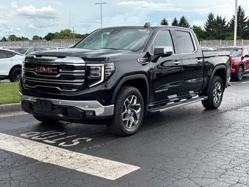 New 2026 GMC Sierra 1500 SLT w/ SLT Premium Package AWD/4WD image 2