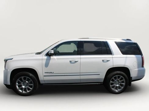 Used 2018 GMC Yukon Denali w/ Open Road Package AWD/4WD image 5