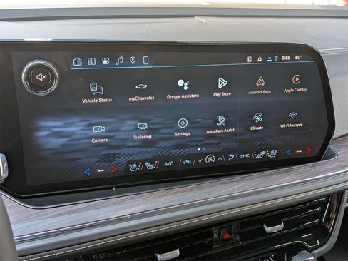 New 2026 Chevrolet Suburban Premier image 15