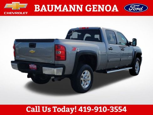 Used 2013 Chevrolet Silverado 2500 LT w/ Convenience Package AWD/4WD image 5