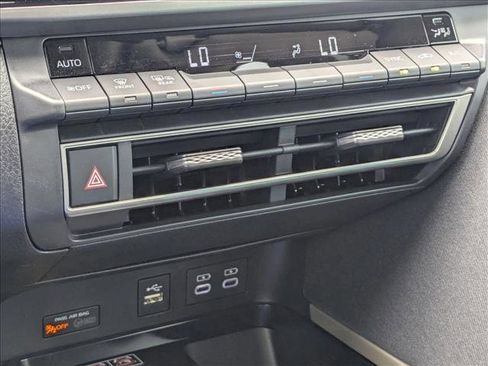 Used 2026 Toyota Camry LE image 15